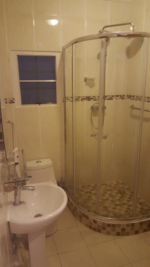 Mathlyn Guest House Francistown Zewnętrze zdjęcie