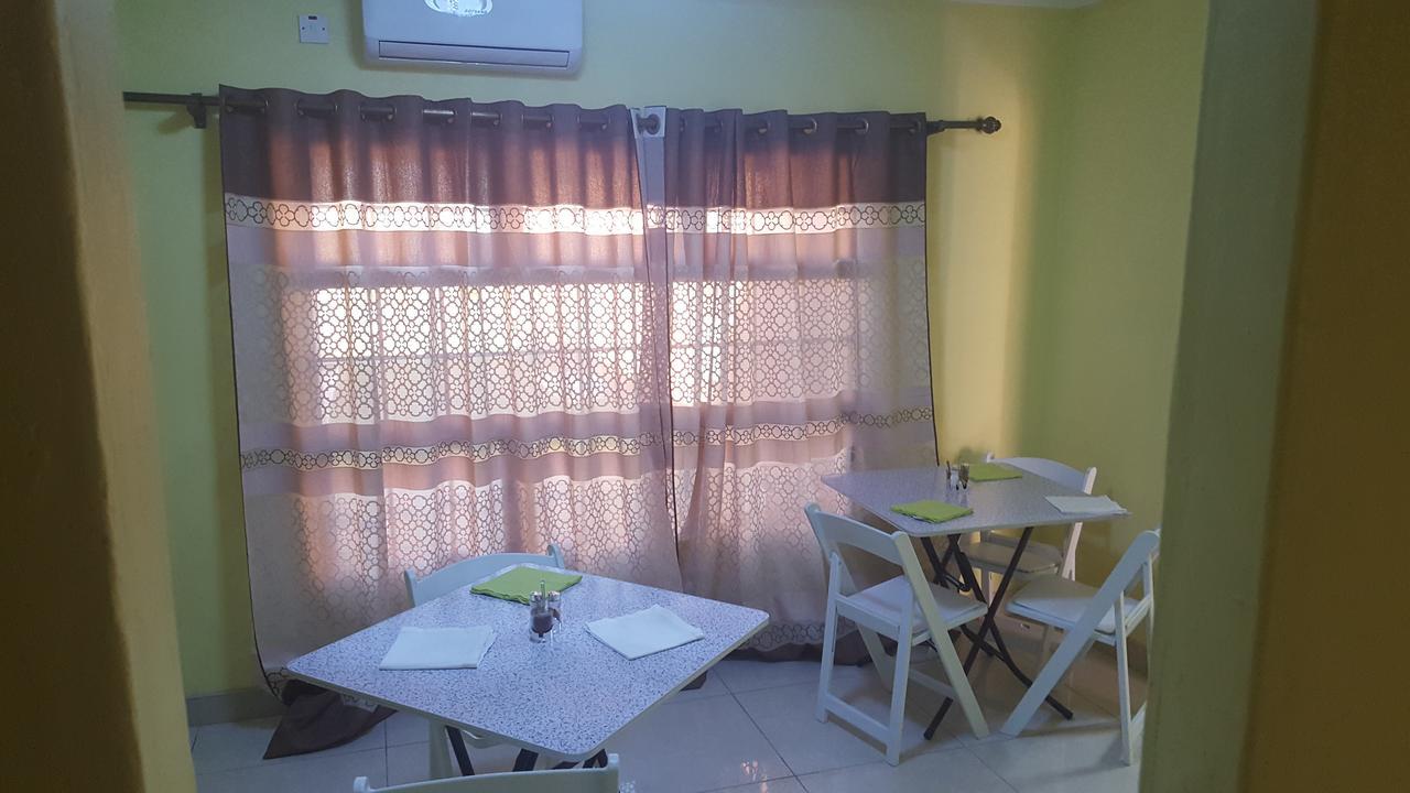 Mathlyn Guest House Francistown Zewnętrze zdjęcie