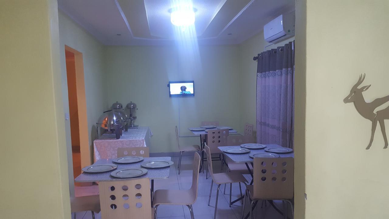 Mathlyn Guest House Francistown Zewnętrze zdjęcie